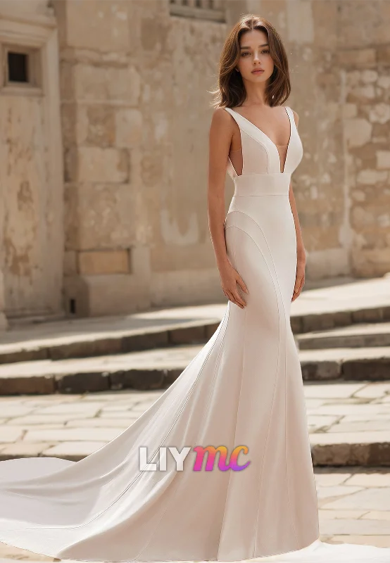 V-Neck Straps Sleeveless Sleek Mermaid Wedding Dress