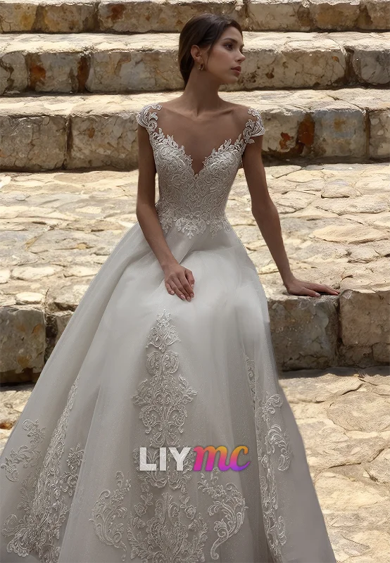 V-Neck Cap Sleeves All Lace Appliques Ball Gown Classic Wedding Dress