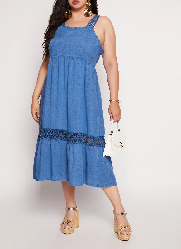 Plus Size Acid Wash Daisy Crochet Detail Dress