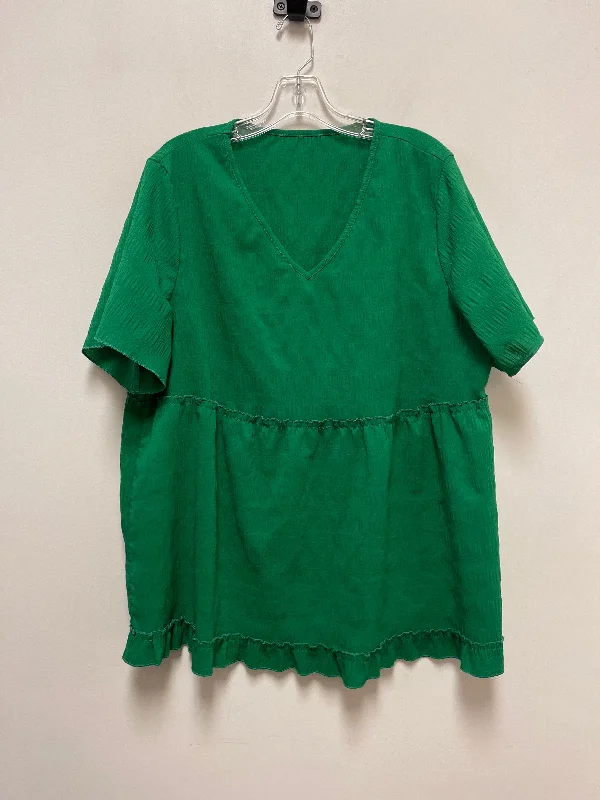 Top Short Sleeve By Shein In Green, Size: 1x