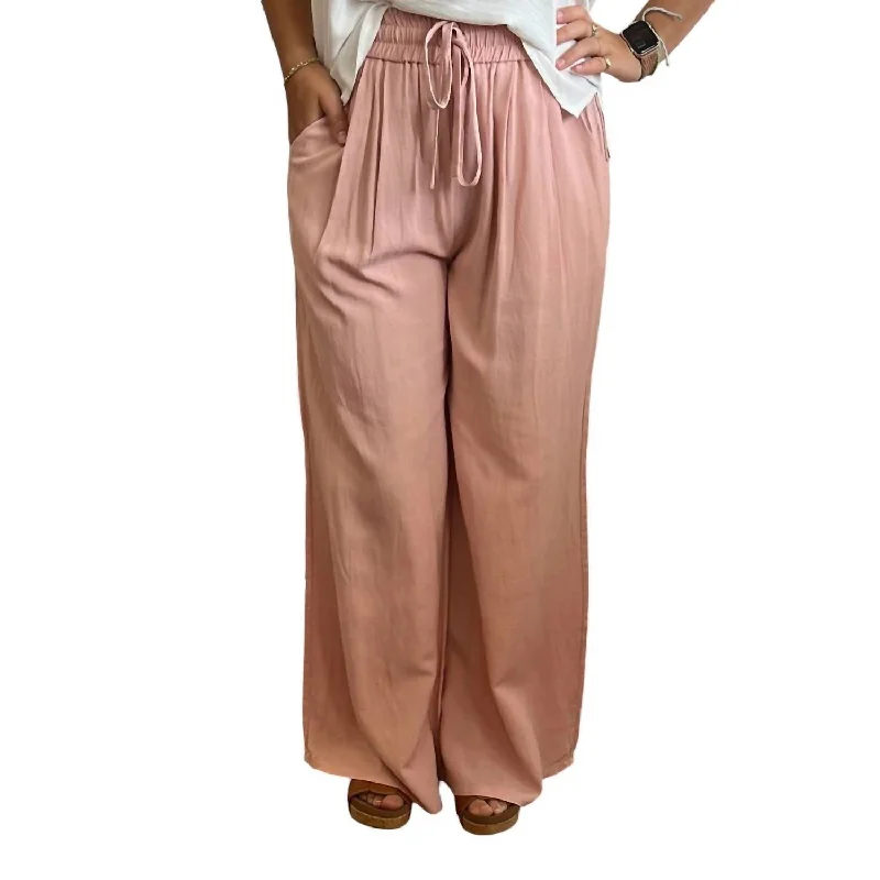 Lightweight Wide Leg Pants In Light Pink