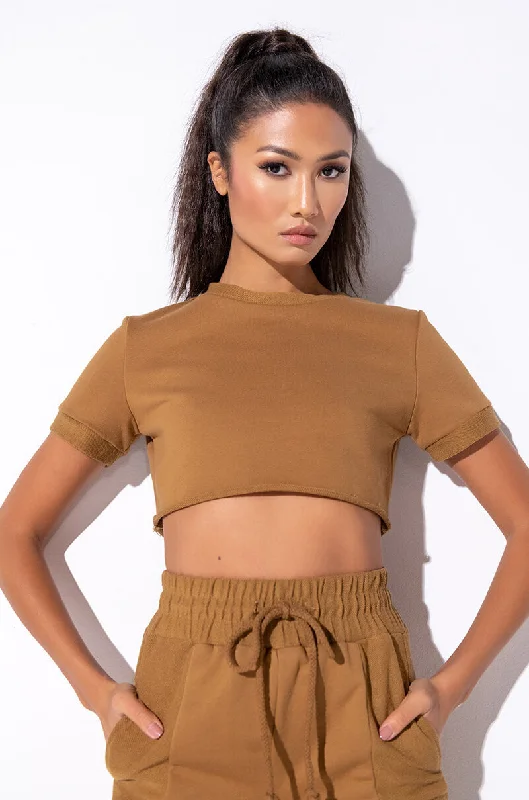 NOT SO CASUAL CROP TOP LIGHT BROWN