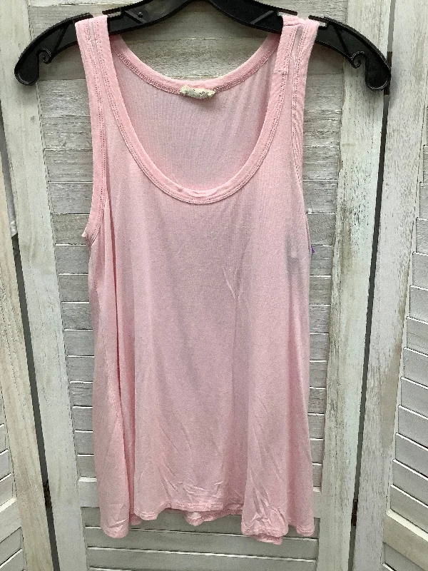 Top Sleeveless Basic By Clothes Mentor  Size: S