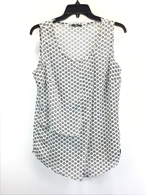 Top Sleeveless By Clothes Mentor  Size: M